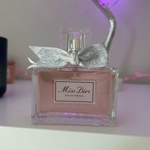 Miss Dior Eau de Parfum 3.4 oz